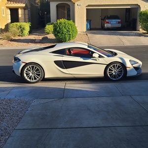 Meet your Posher, Chester